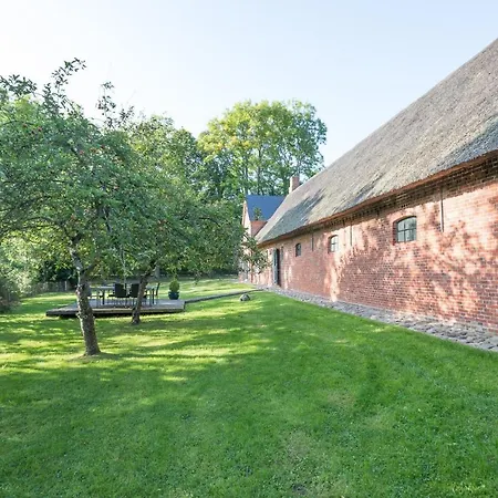 Alter Weidenhof * Tetenbüll